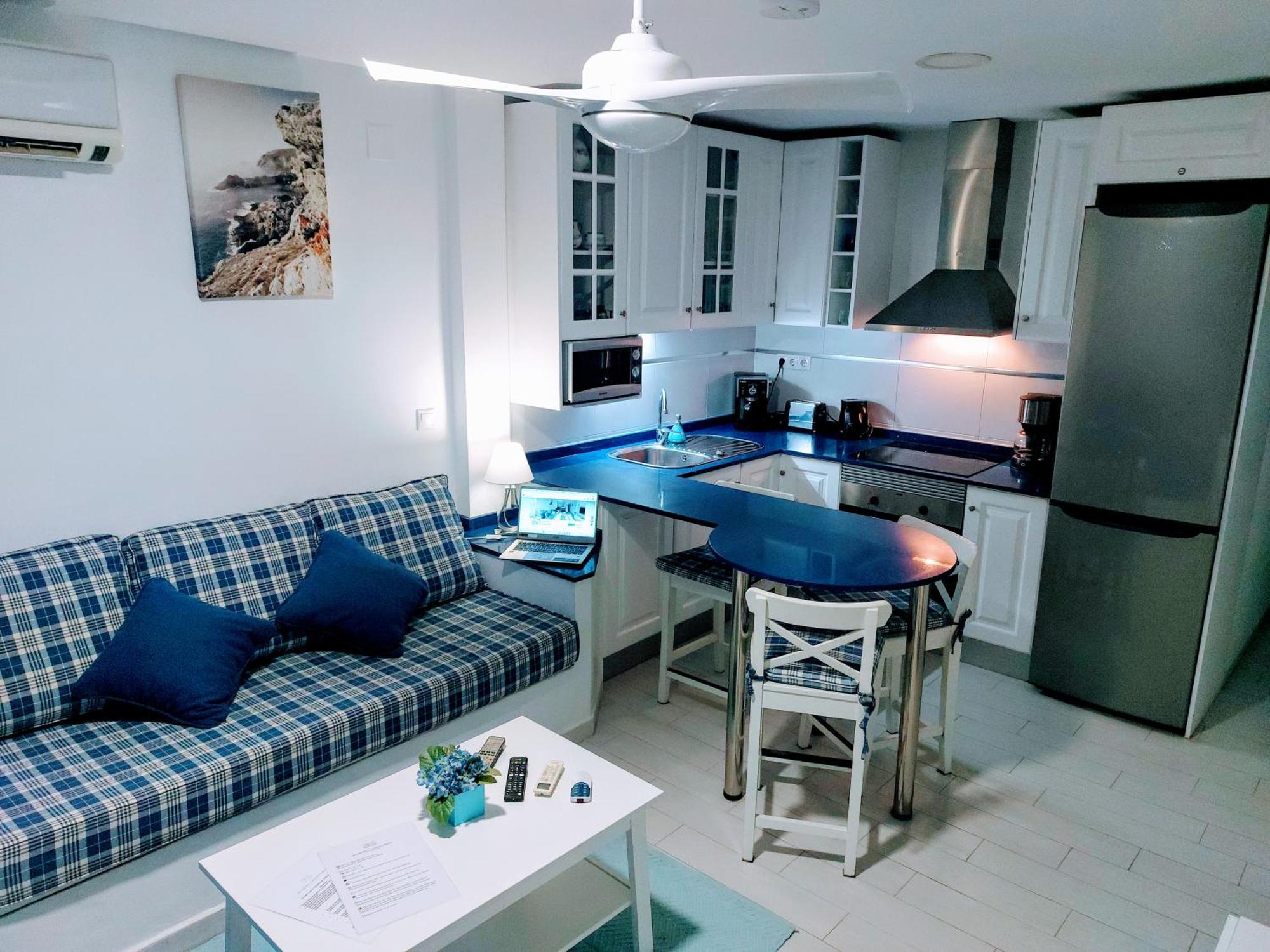 Blue Sky Apartment ベニドルム エクステリア 写真