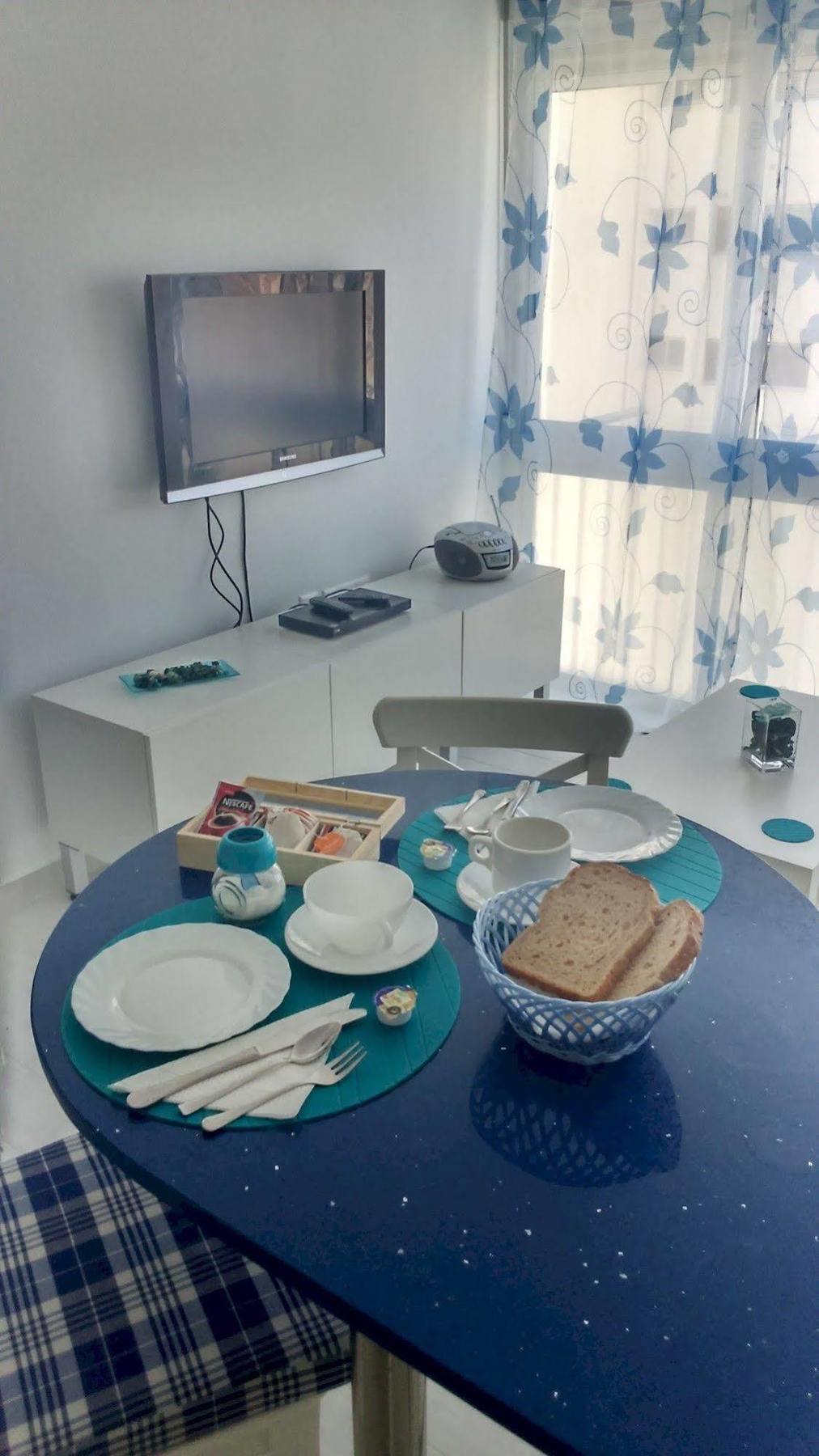 Blue Sky Apartment ベニドルム エクステリア 写真